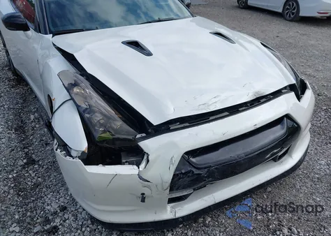 2010 Nissan Gt-R Premium из США, поврежденный, VIN JN1AR5EF7AM230040